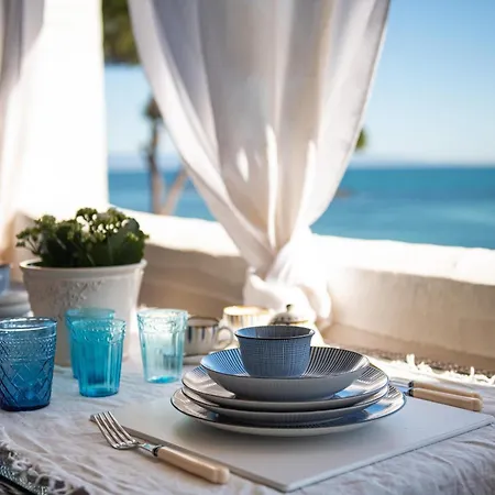 Casa Nicoleup Porto Columbu - Perd'E Sali