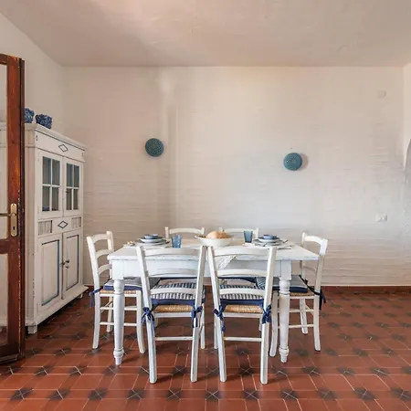 Casa Nicoleup Casa vacanze Porto Columbu - Perd'E Sali
