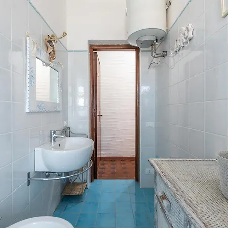 Casa Nicoleup Porto Columbu - Perd'E Sali
