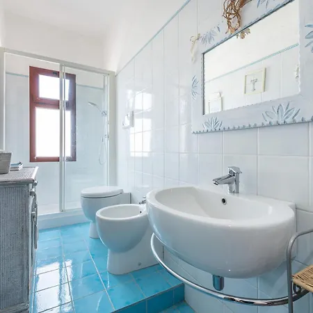 Casa Nicoleup Porto Columbu - Perd'E Sali