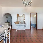Casa Nicoleup *